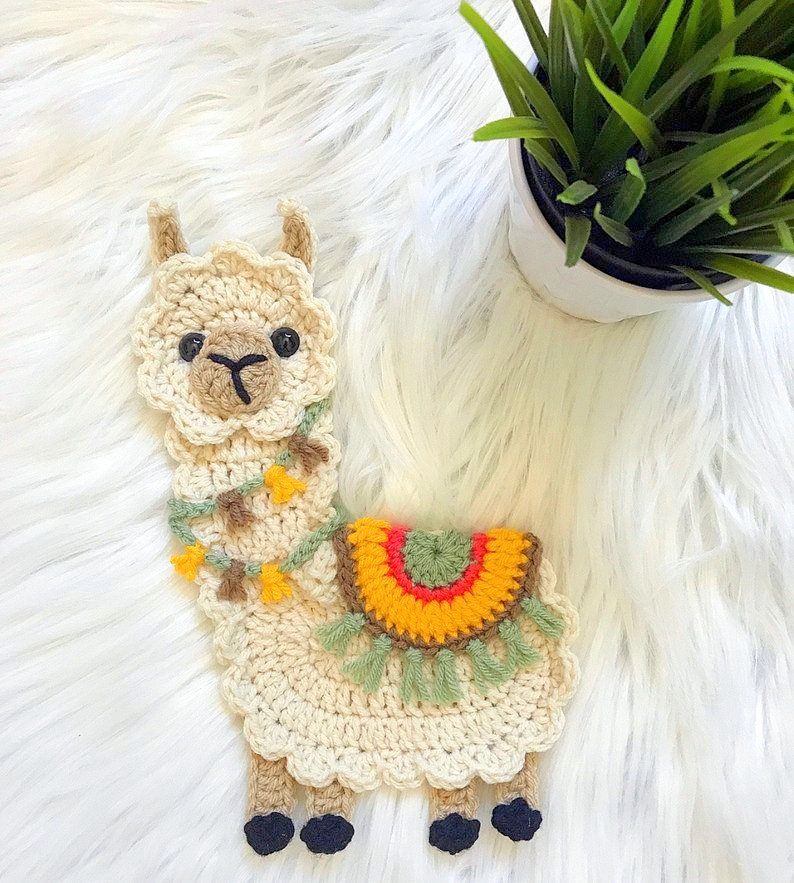 llama amigurumi, llama crochet, llama crochet pattern, llama free crochet pattern, alpaca amigurumi, alpaca crochet, alpaca crochet pattern, alpaca free crochet pattern, llama crochet toy, llama crochet toy, llama amigurumi doll, alpaca amigurumi doll, #amvabecrochet