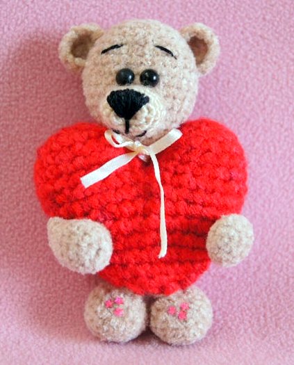 amigurumi Valentine BEAR crochet pattern