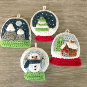 Christmas Tree Ornament Crochet Pattern Roundup! - AmVaBe Crochet
