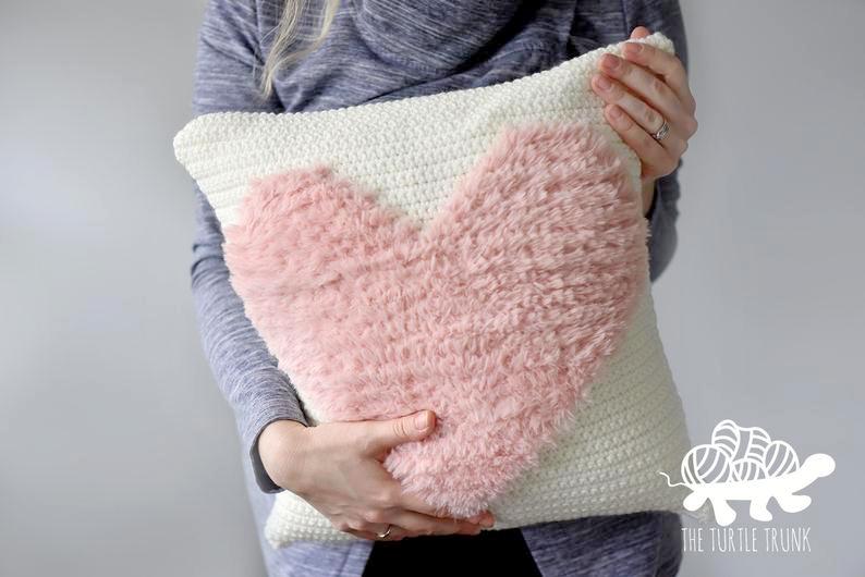 Valentine HOME DECOR crochet pattern