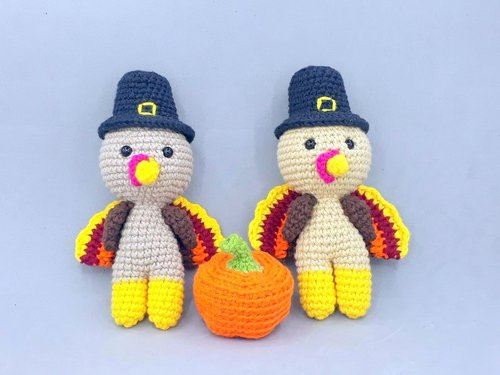 thanksgiving pilgrim crochet pattern