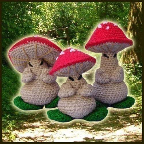 FALL MUSHROOM crochet pattern, FALL TOADSTOOL crochet pattern