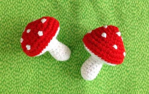 FALL MUSHROOM crochet pattern, FALL TOADSTOOL crochet pattern