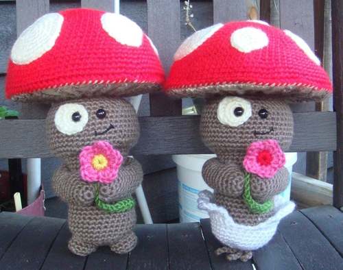 FALL MUSHROOM crochet pattern, FALL TOADSTOOL crochet pattern