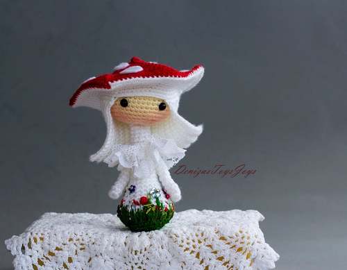 FALL MUSHROOM crochet pattern, FALL TOADSTOOL crochet pattern