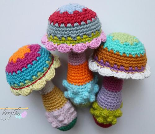 FALL MUSHROOM crochet pattern, FALL TOADSTOOL crochet pattern