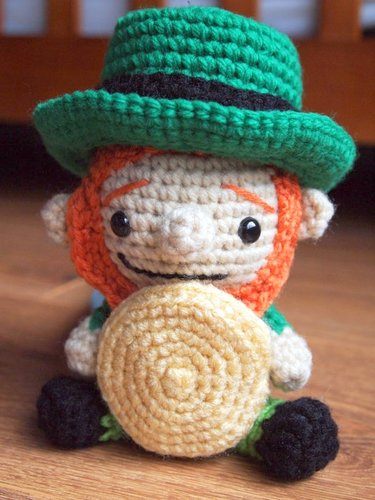 ST PATRICKS DAY crochet pattern, amigurumi ST PATRICKS DAY pattern