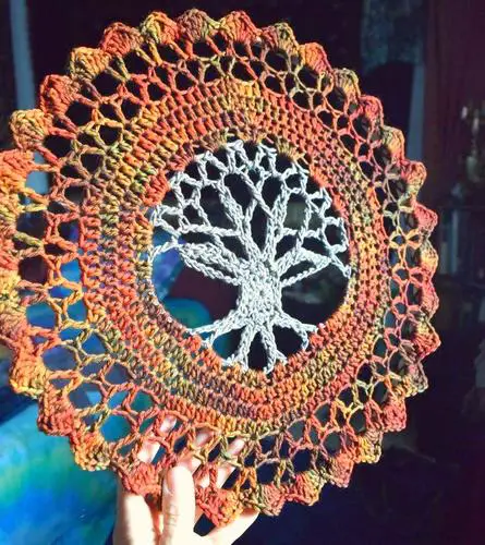 ARBOR DAY tree crochet pattern