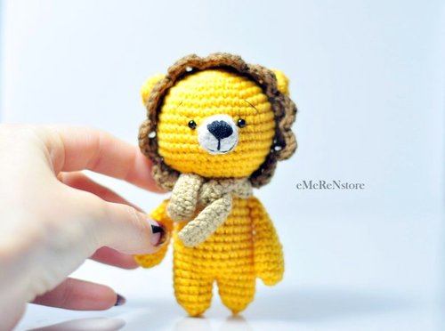 amigurumi LION crochet pattern