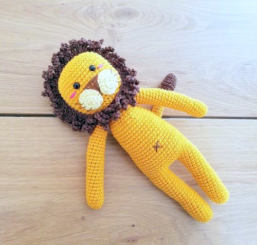 amigurumi LION crochet pattern