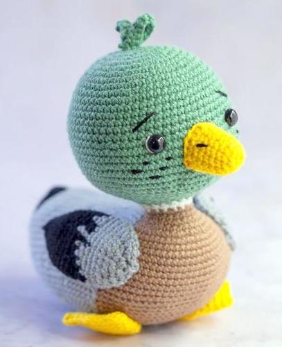 DUCK amigurumi crochet pattern