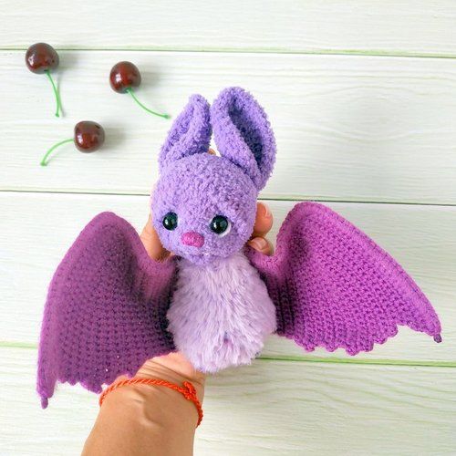 HALLOWEEN BAT amigurumi crochet pattern