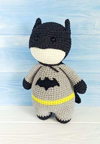 HALLOWEEN BAT amigurumi crochet pattern