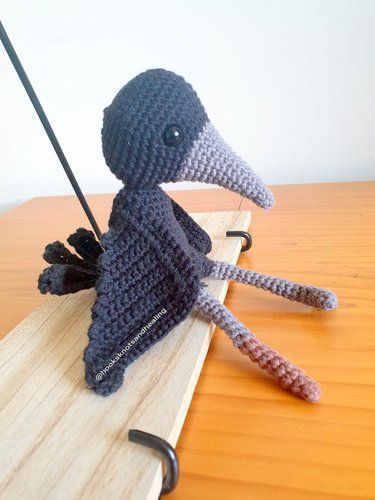 CROW amigurumi crochet pattern