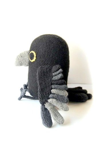 CROW amigurumi crochet pattern