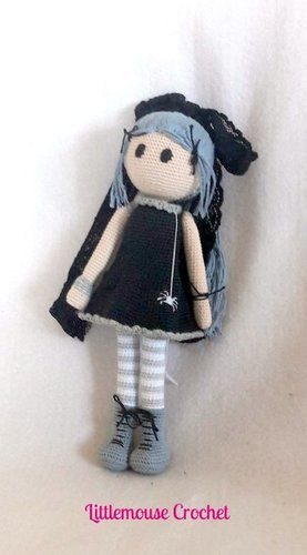 GOTH DOLL amigurumi crochet pattern