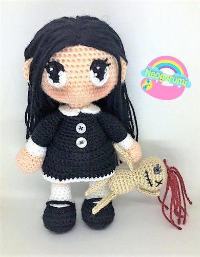 GOTH DOLL amigurumi crochet pattern