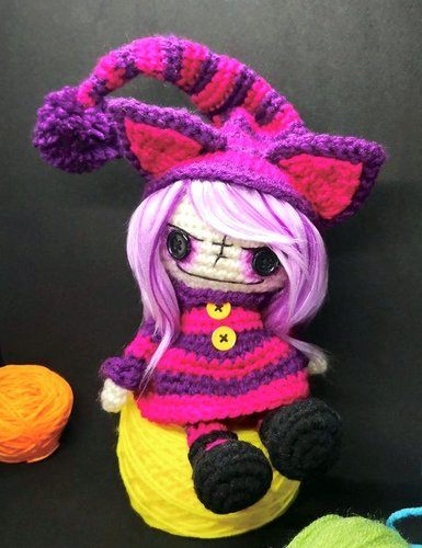 GOTH DOLL amigurumi crochet pattern