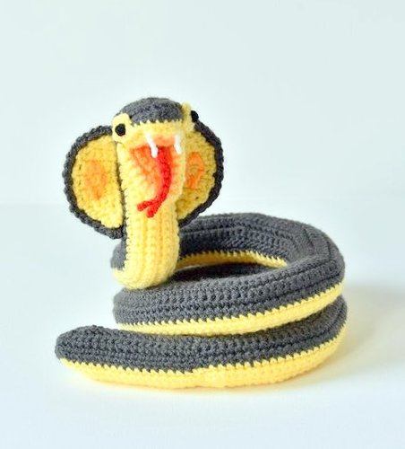 SNAKE amigurumi crochet pattern