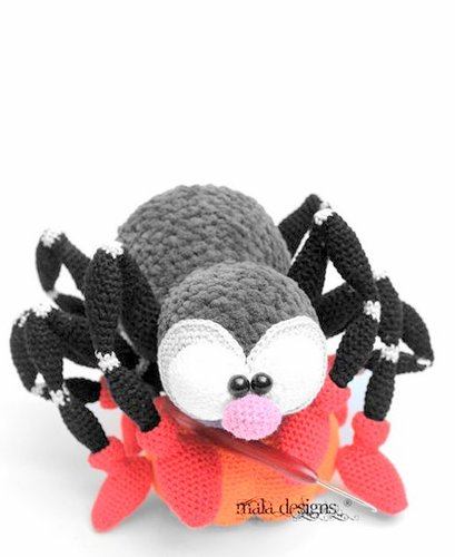 Halloween Spider Amigurumi Crochet Pattern