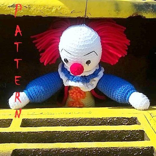 CREEPY CLOWN amigurumi crochet pattern