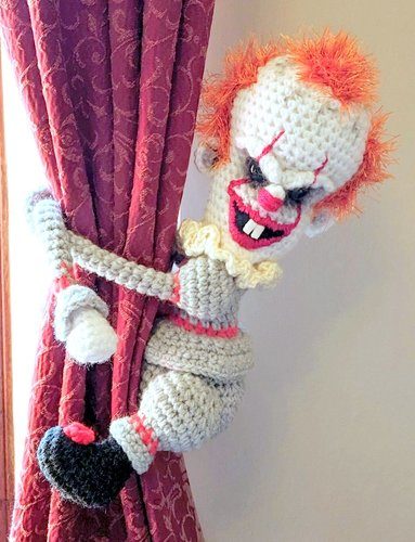 CREEPY CLOWN amigurumi crochet pattern