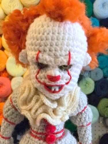 CREEPY CLOWN amigurumi crochet pattern