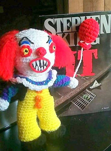 Halloween Creepy Clown Amigurumi Crochet Pattern Roundup! - AmVaBe Crochet