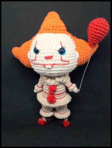 CREEPY CLOWN amigurumi crochet pattern