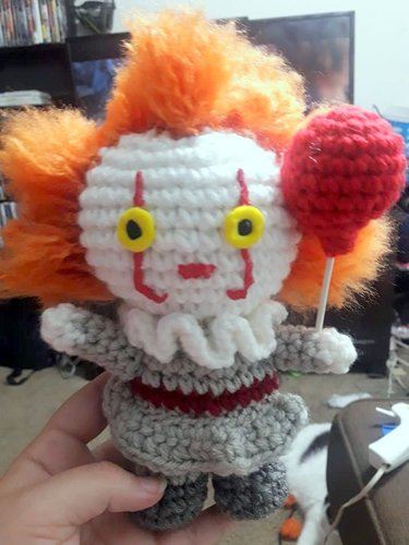 CREEPY CLOWN amigurumi crochet pattern