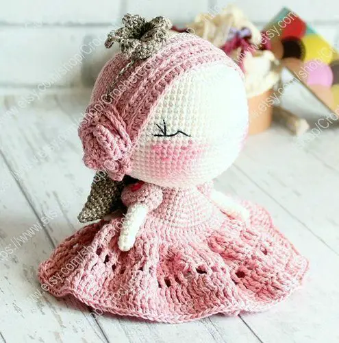 Christmas Angel Amigurumi Crochet Pattern
