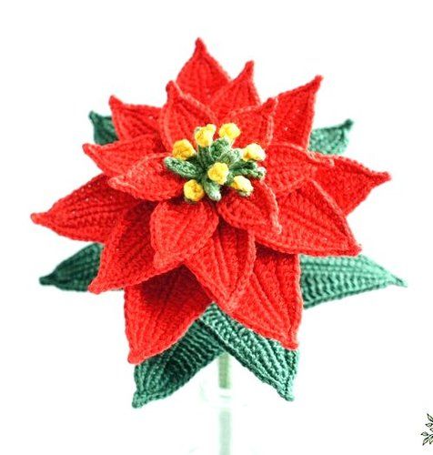 Christmas Pointsettia Amigurumi Crochet Pattern