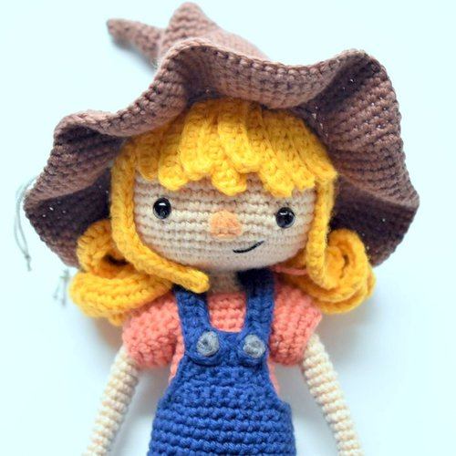 amigurumi SCARECROW crochet pattern