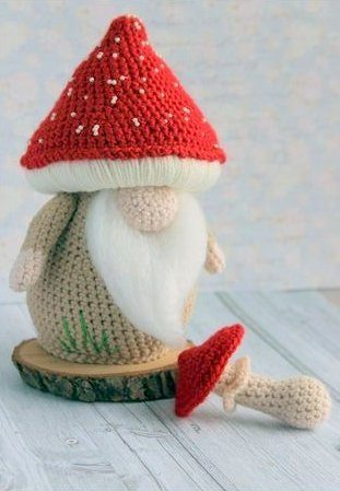 amigurumi MUSHROOM toadstool crochet pattern