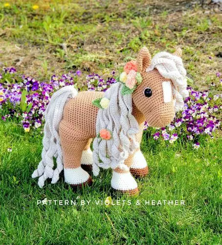 amigurumi HORSE crochet pattern