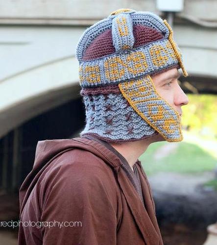 amigurumi VIKING crochet pattern, VIKING HELMET crochet pattern