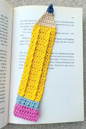 BOOKMARK crochet pattern