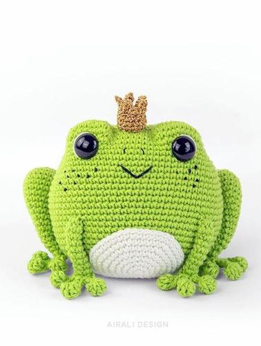 amigurumi FROG crochet pattern