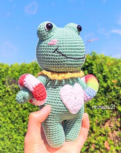 amigurumi FROG crochet pattern