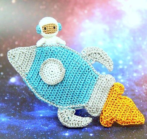 amigurumi SPACESHIP crochet pattern