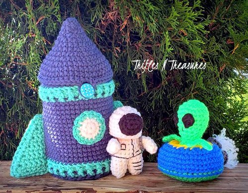 amigurumi SPACESHIP crochet pattern