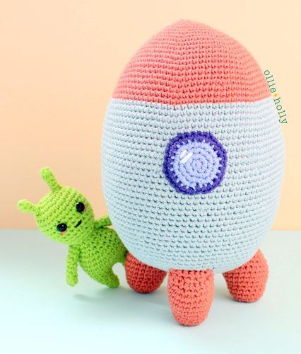 amigurumi SPACESHIP crochet pattern