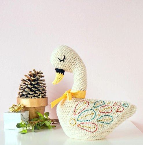 amigurumi SWAN crochet pattern