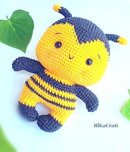 amigurumi BEE crochet pattern