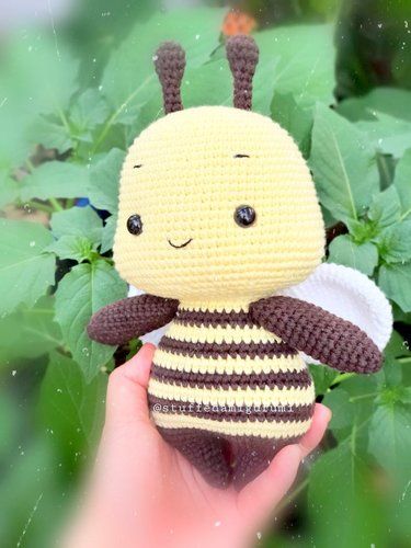 amigurumi BEE crochet pattern