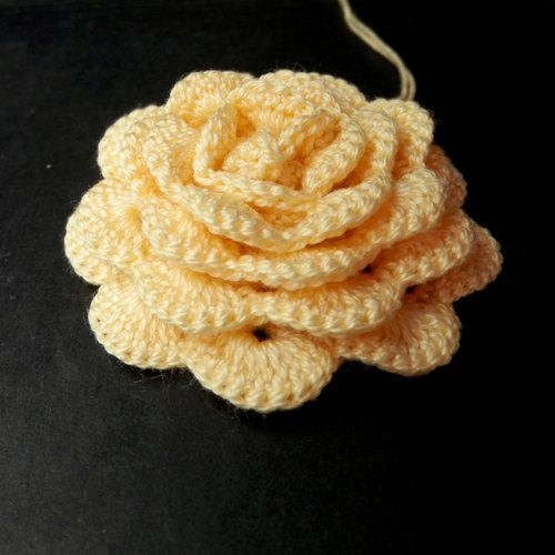 free FLOWER crochet pattern