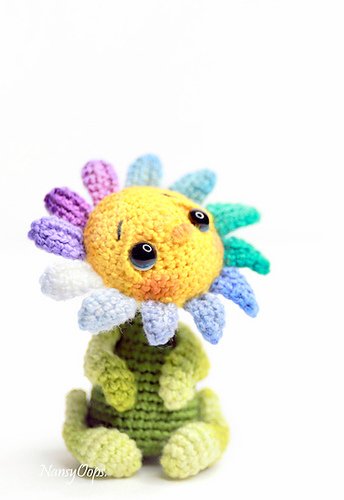 Free Flower Crochet Pattern Roundup! - AmVaBe Crochet