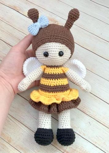 Amigurumi Bee Crochet Pattern