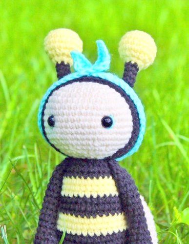 Amigurumi Bee Crochet Pattern