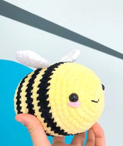 Amigurumi Bee Crochet Pattern